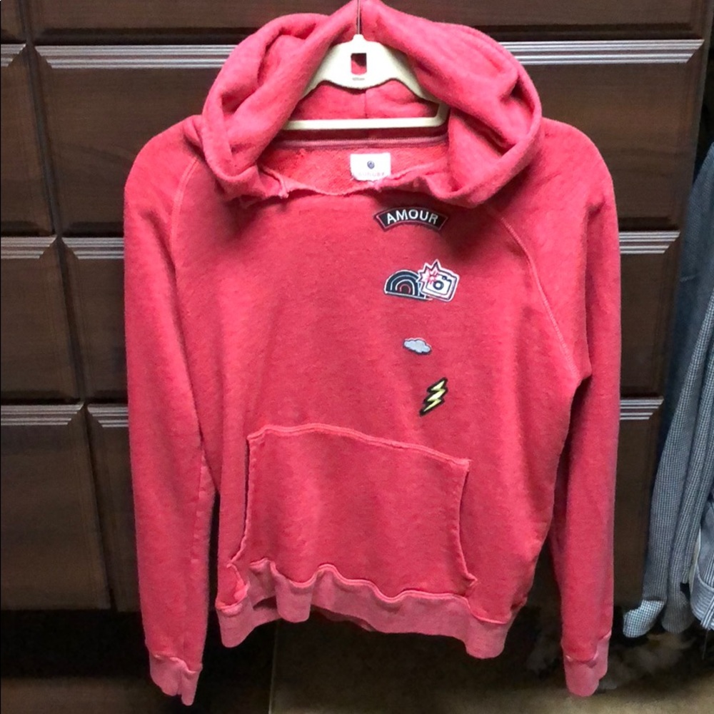SUNDRY RED HOODED SWEATSHIRT W/ PATCHES NEVER WORE